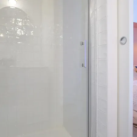 Jolie Maison Renovee Quartier Arago, A 5 Min A Pied De La Des Sables - 6 Personnes Casa de Férias