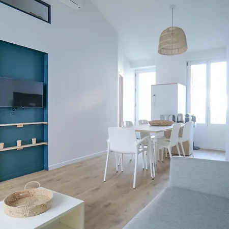 Casa de Férias Jolie Maison Renovee Quartier Arago, A 5 Min A Pied De La Des Sables - 6 Personnes